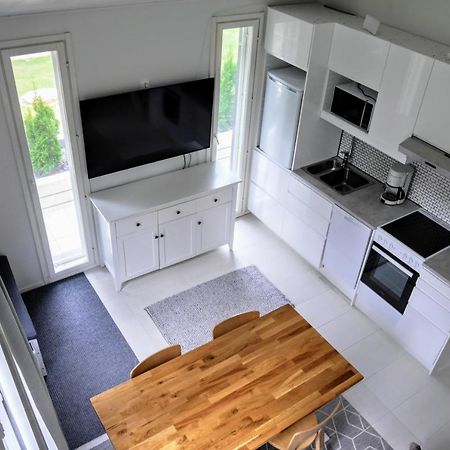 Cozy 4 Person Guesthouse On Quiet Residential Area Оулу Экстерьер фото
