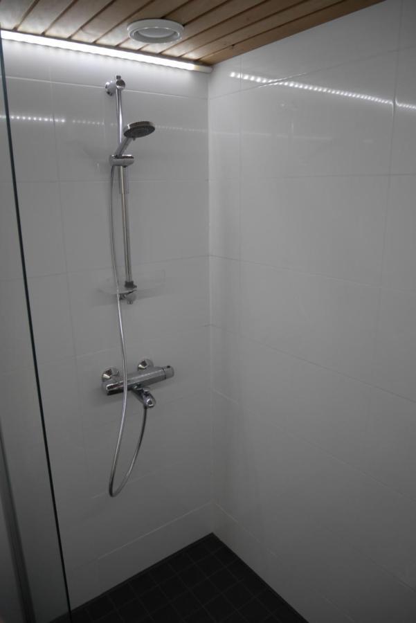 Cozy 4 Person Guesthouse On Quiet Residential Area Оулу Экстерьер фото